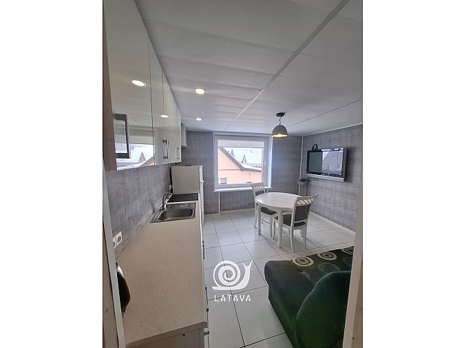 erdvi-namo-dalis-su-atskiru-iejimu-ramuciuose-80-kv-m-8